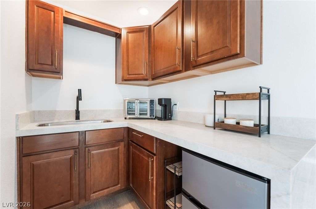 Image 57 of property listing at 6465 Edna Avenue, Las Vegas, NV 89146