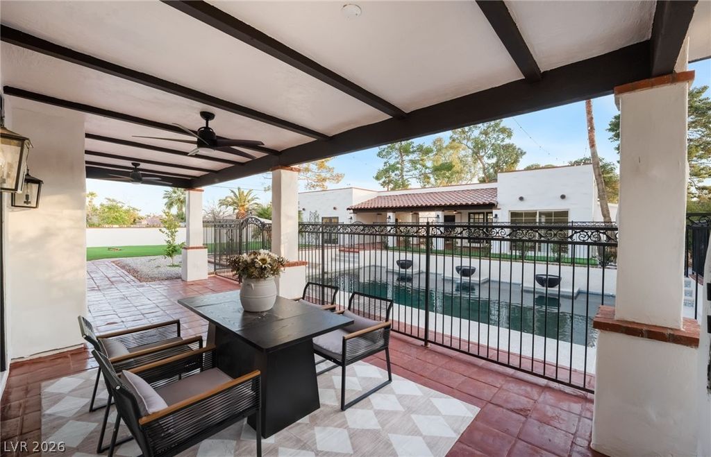 Image 6 of property listing at 6465 Edna Avenue, Las Vegas, NV 89146