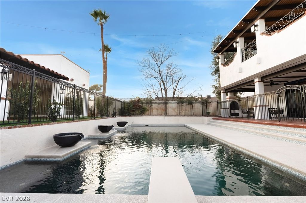 Image 90 of property listing at 6465 Edna Avenue, Las Vegas, NV 89146