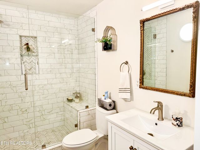 116 S Gay St L101, Knoxville, TN 37902