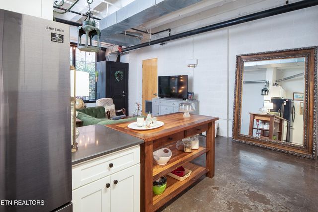 116 S Gay St L101, Knoxville, TN 37902