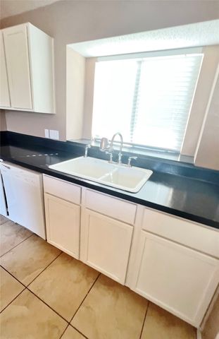 801 Parker Drive, Mesquite, TX 75181