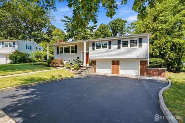 25 Merker Drive, Edison, NJ 08837