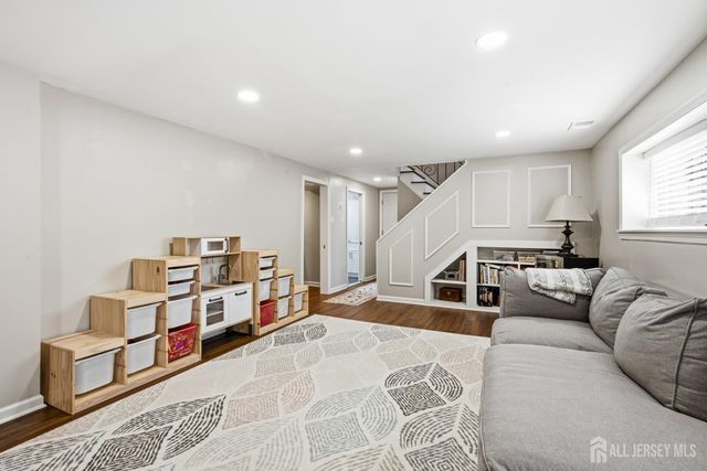 25 Merker Drive, Edison, NJ 08837