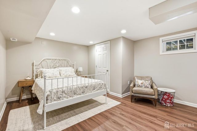 25 Merker Drive, Edison, NJ 08837