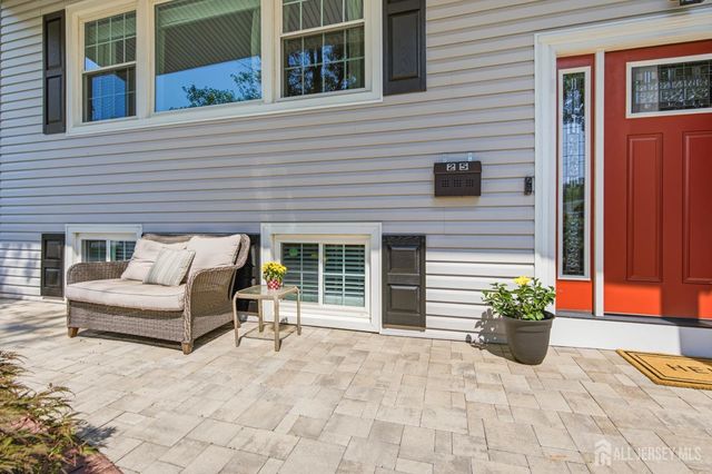 25 Merker Drive, Edison, NJ 08837