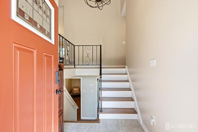 25 Merker Drive, Edison, NJ 08837