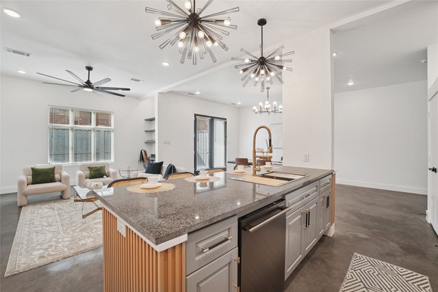 4618 Columbia Avenue 2a, Dallas, TX 75226