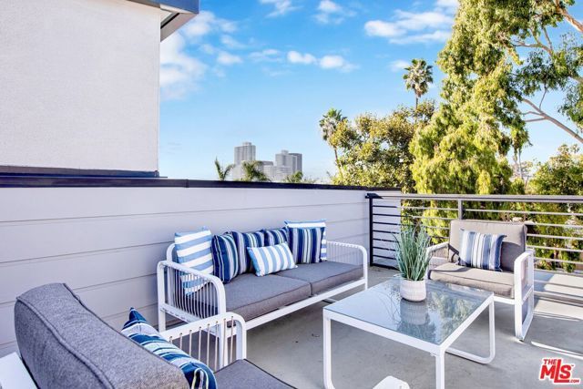 1458 Butler Avenue, Los Angeles, CA 90025