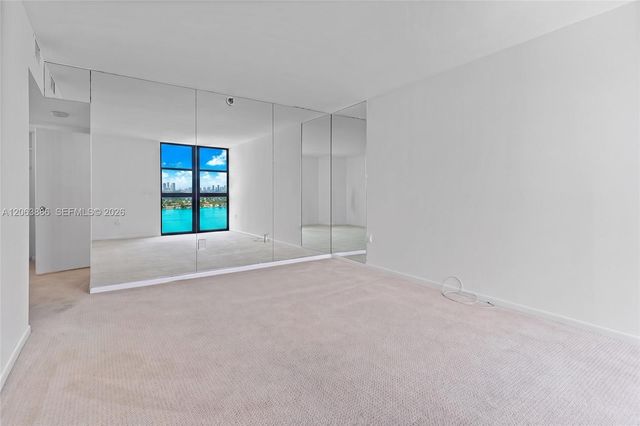 9 Island Ave 2306, Miami Beach, FL 33139