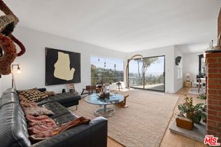 2294 Mountain Oak Drive, Los Angeles, CA 90068