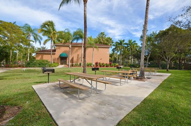 1265 Wildwood Lakes BLVD 102, Naples, FL 34104