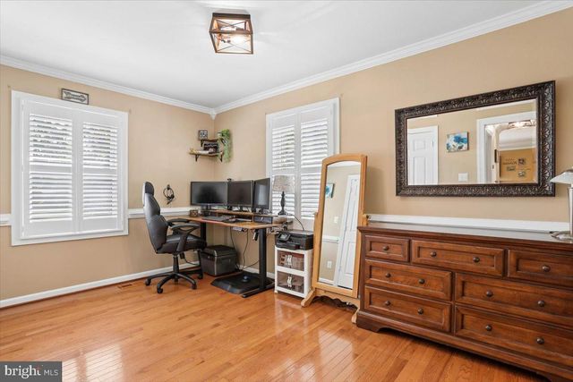 9 CLOVER HILL DR, Stafford, VA 22556