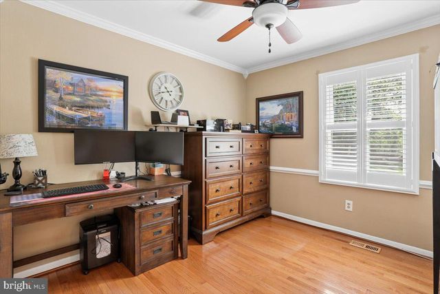 9 CLOVER HILL DR, Stafford, VA 22556