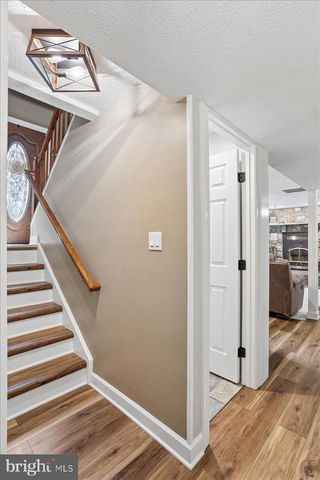 9 CLOVER HILL DR, Stafford, VA 22556