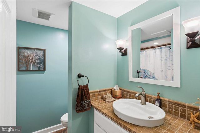 9 CLOVER HILL DR, Stafford, VA 22556