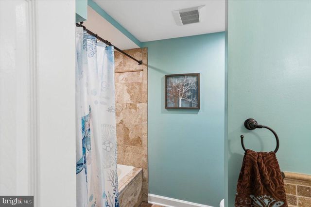 9 CLOVER HILL DR, Stafford, VA 22556