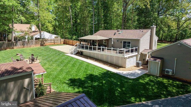 9 CLOVER HILL DR, Stafford, VA 22556