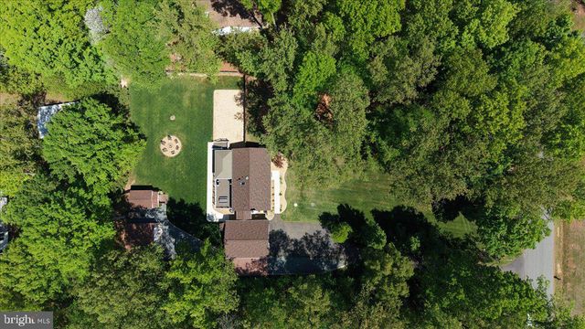 9 CLOVER HILL DR, Stafford, VA 22556