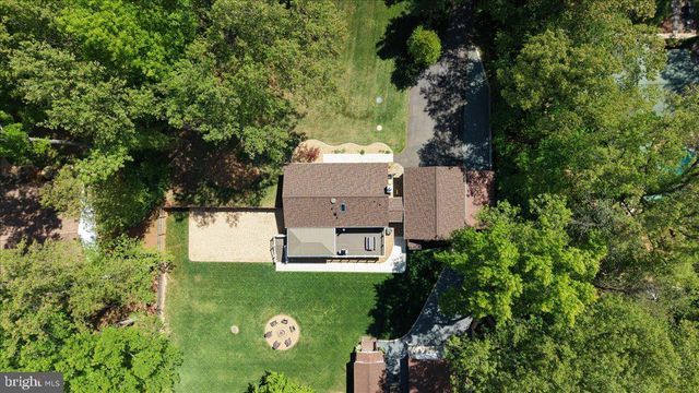 9 CLOVER HILL DR, Stafford, VA 22556