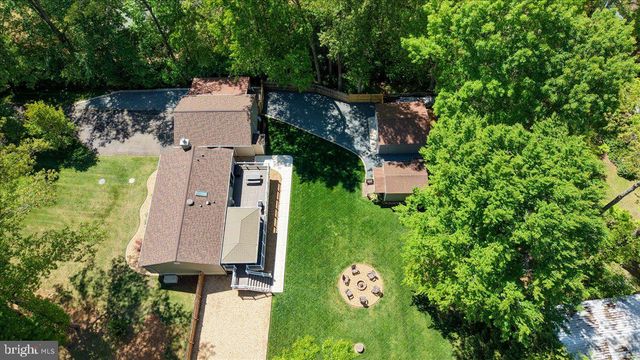 9 CLOVER HILL DR, Stafford, VA 22556
