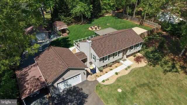 9 CLOVER HILL DR, Stafford, VA 22556