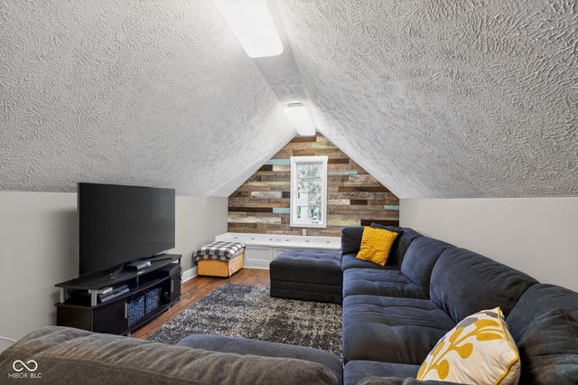 2389 River Birch Court, Avon, IN 46123