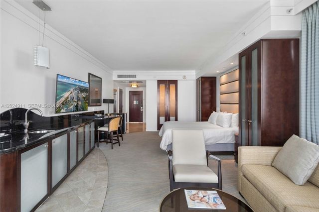 4391 Collins Avenue 1002, Miami Beach, FL 33140