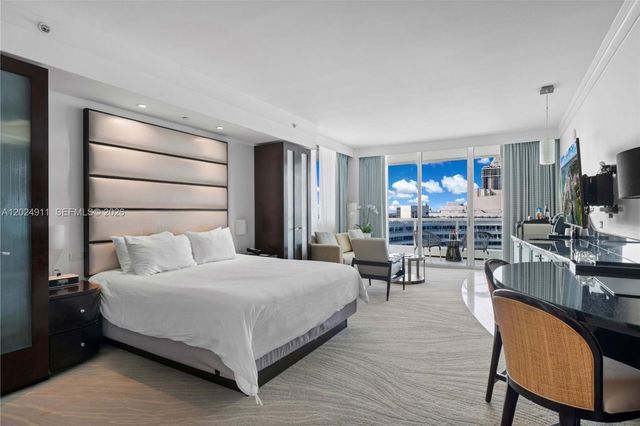 4391 Collins Avenue 1002, Miami Beach, FL 33140