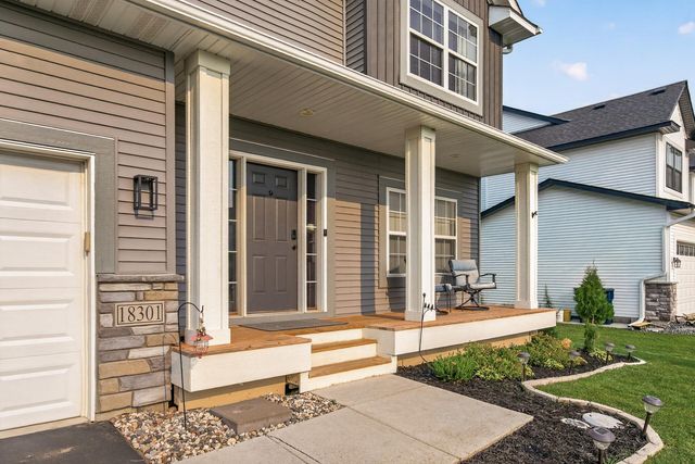 18301 Glacier Way, Lakeville, MN 55044