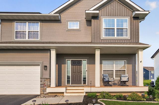 18301 Glacier Way, Lakeville, MN 55044