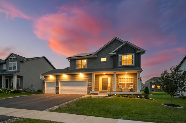18301 Glacier Way, Lakeville, MN 55044