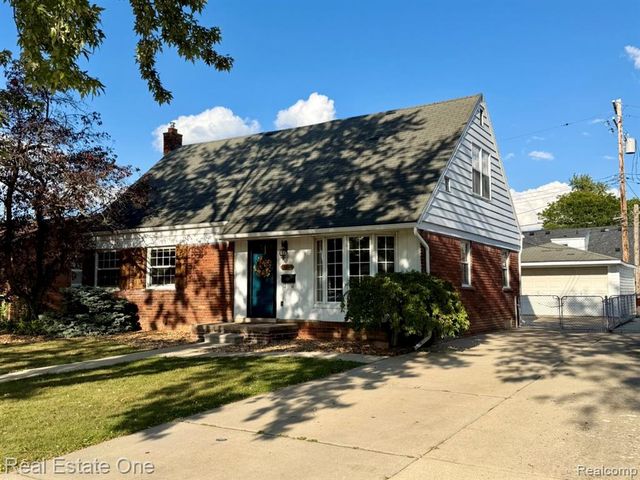 16343 Drake Street, Southgate, MI 48195
