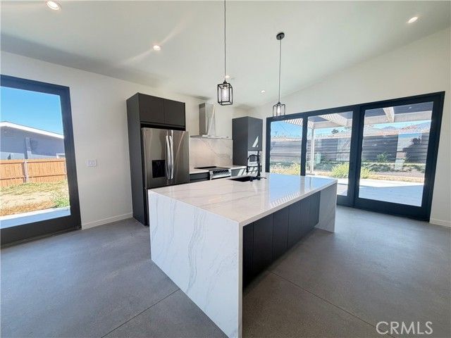 61523 Capilla Drive, Joshua Tree, CA 92252