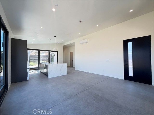 61523 Capilla Drive, Joshua Tree, CA 92252