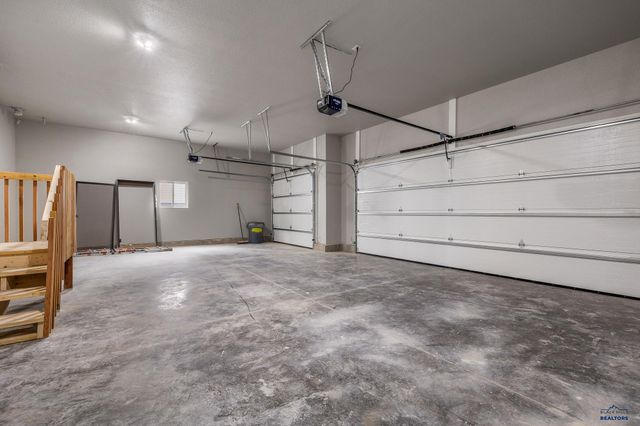 4846 PAPILLON DR, Rapid City, SD 57703