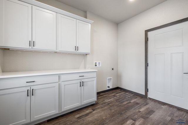 4846 PAPILLON DR, Rapid City, SD 57703