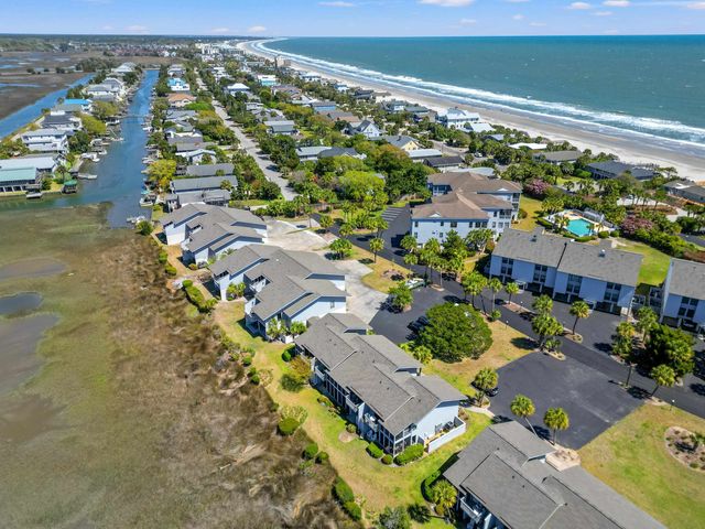 58 Inlet Point Dr., Pawleys Island, SC 29585