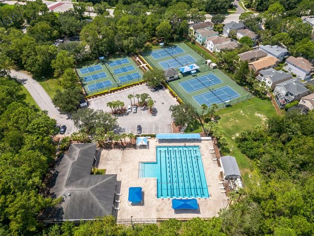 9948 STOCKBRIDGE DRIVE, Tampa, FL 33626