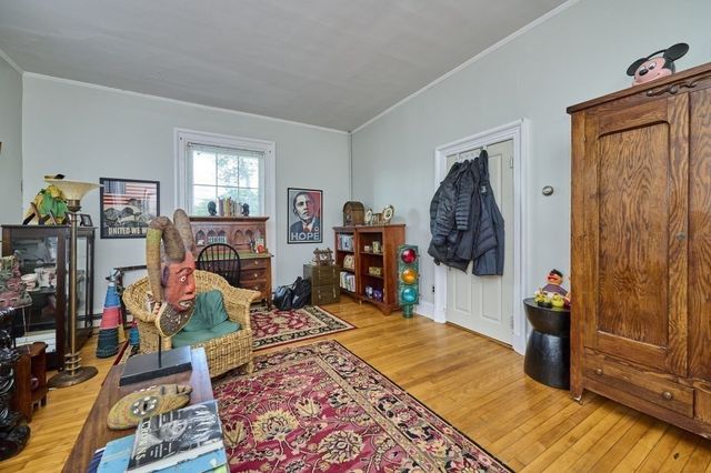 408-410 Crescent St, Waltham, MA 02453