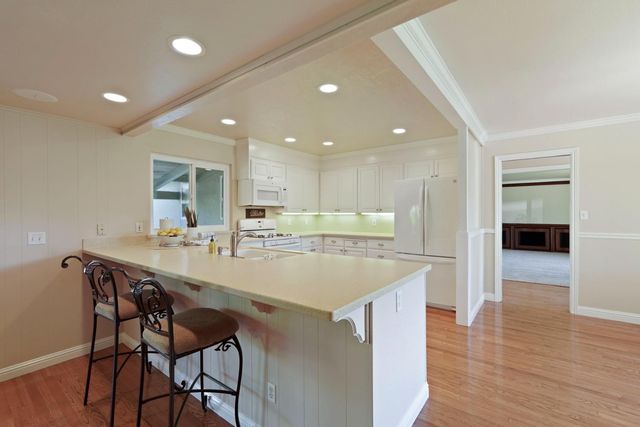 1180 Northwood Dr, Lodi, CA 95240