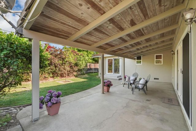 1180 Northwood Dr, Lodi, CA 95240