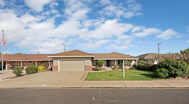 1180 Northwood Dr, Lodi, CA 95240
