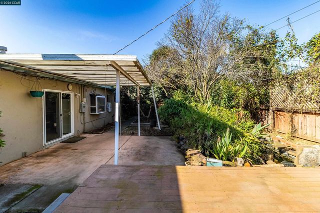 208 Los Gatos Ave, Vallejo, CA 94589