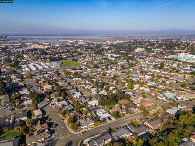 208 Los Gatos Ave, Vallejo, CA 94589