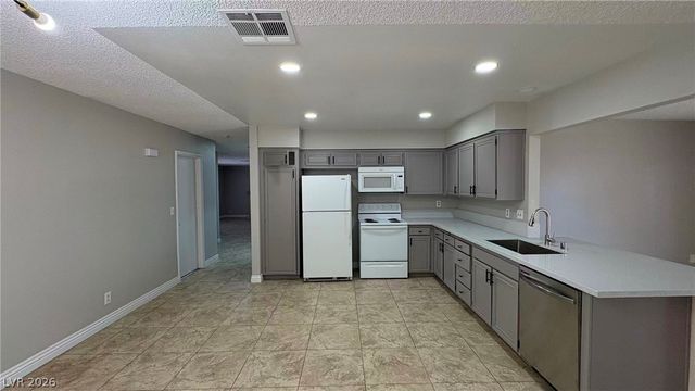 3564 REDWOOD Street, Las Vegas, NV 89103