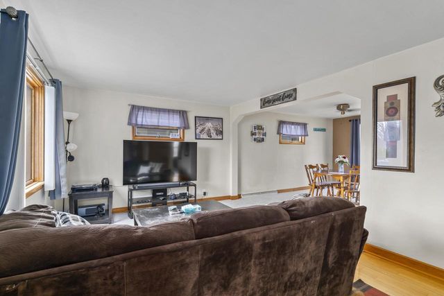 418 N OUTAGAMIE STREET, Appleton, WI 54914