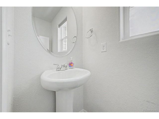 10629 Traders Pkwy, Fountain, CO 80817
