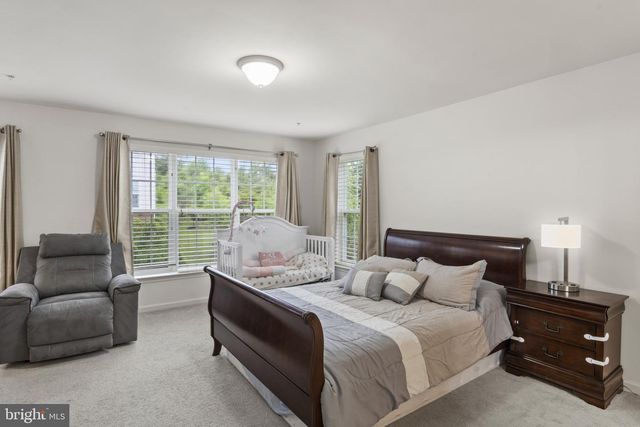 16894 PORTERS INN DR, Dumfries, VA 22026