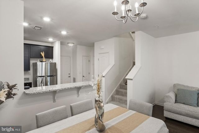 16894 PORTERS INN DR, Dumfries, VA 22026